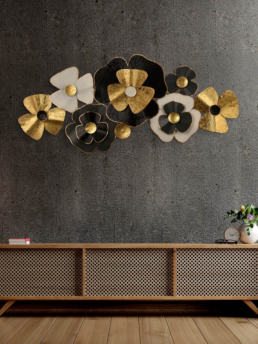 

green girgit Black & Golden Blossom Bliss Wall Decor