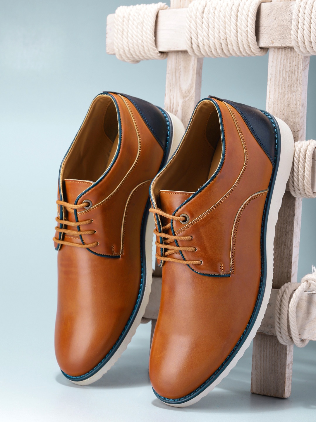 

Mast & Harbour Men Tan Brown Solid Derbys