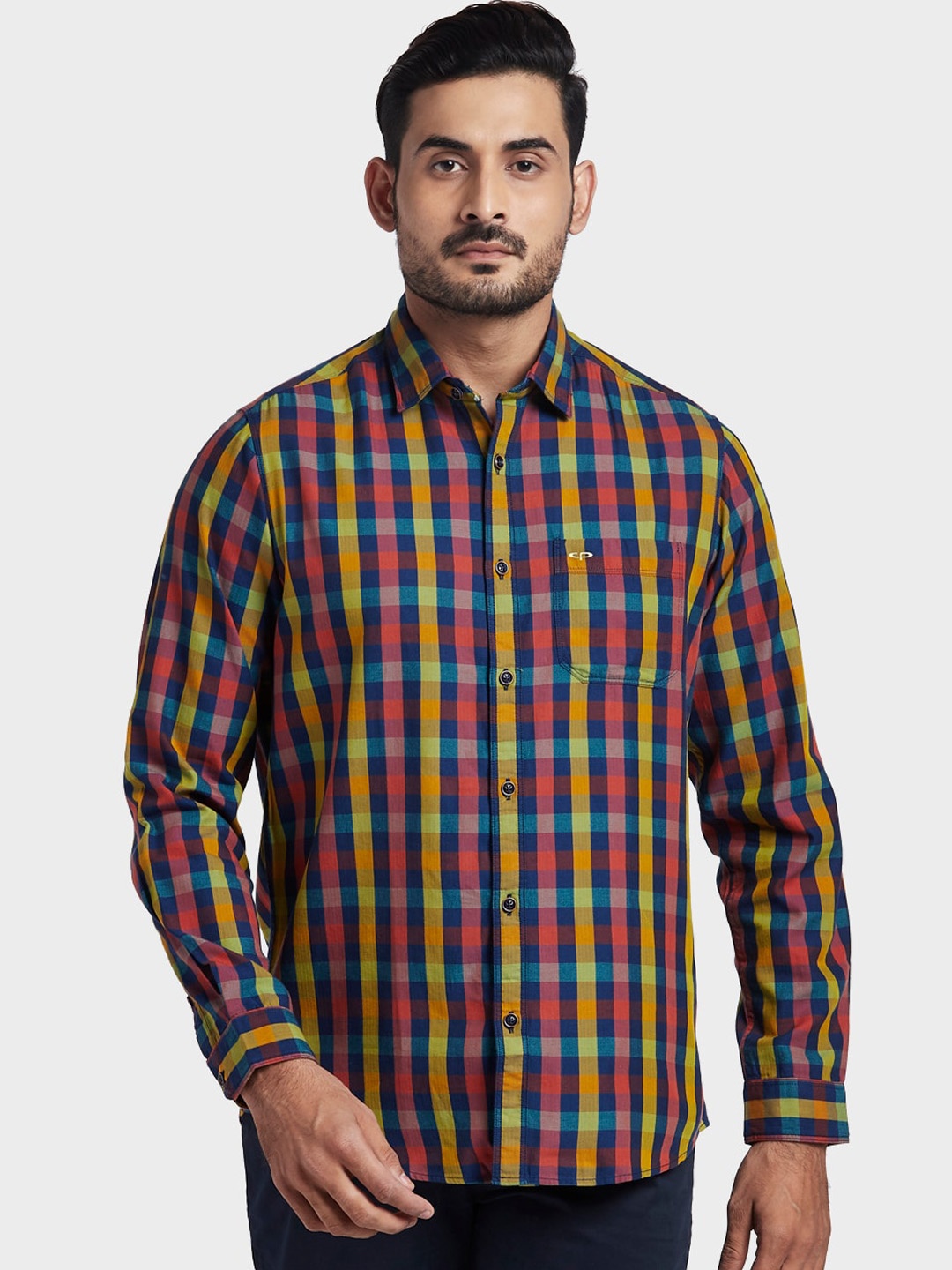 

ColorPlus Men Green Opaque Checked Casual Shirt