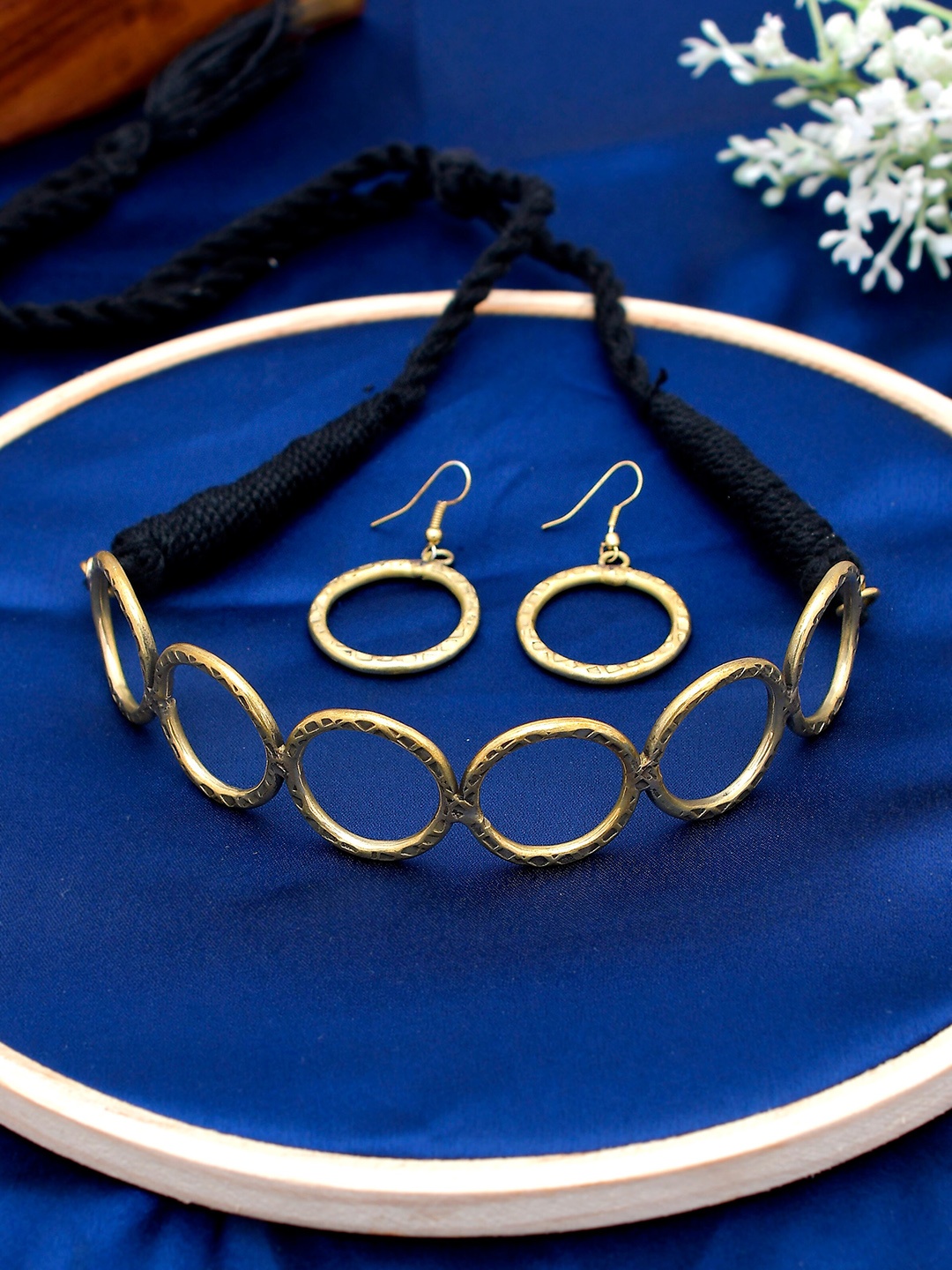

Shoshaa Gold-Plated Handcrafted Choker Jewellery Set