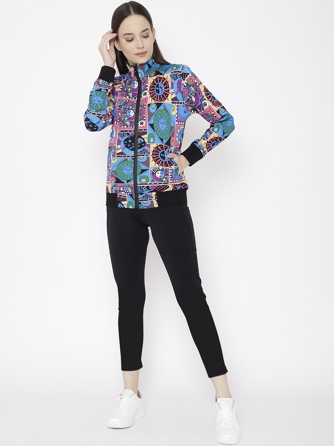 

CHKOKKO Women Blue & Pink Printed Tracksuit