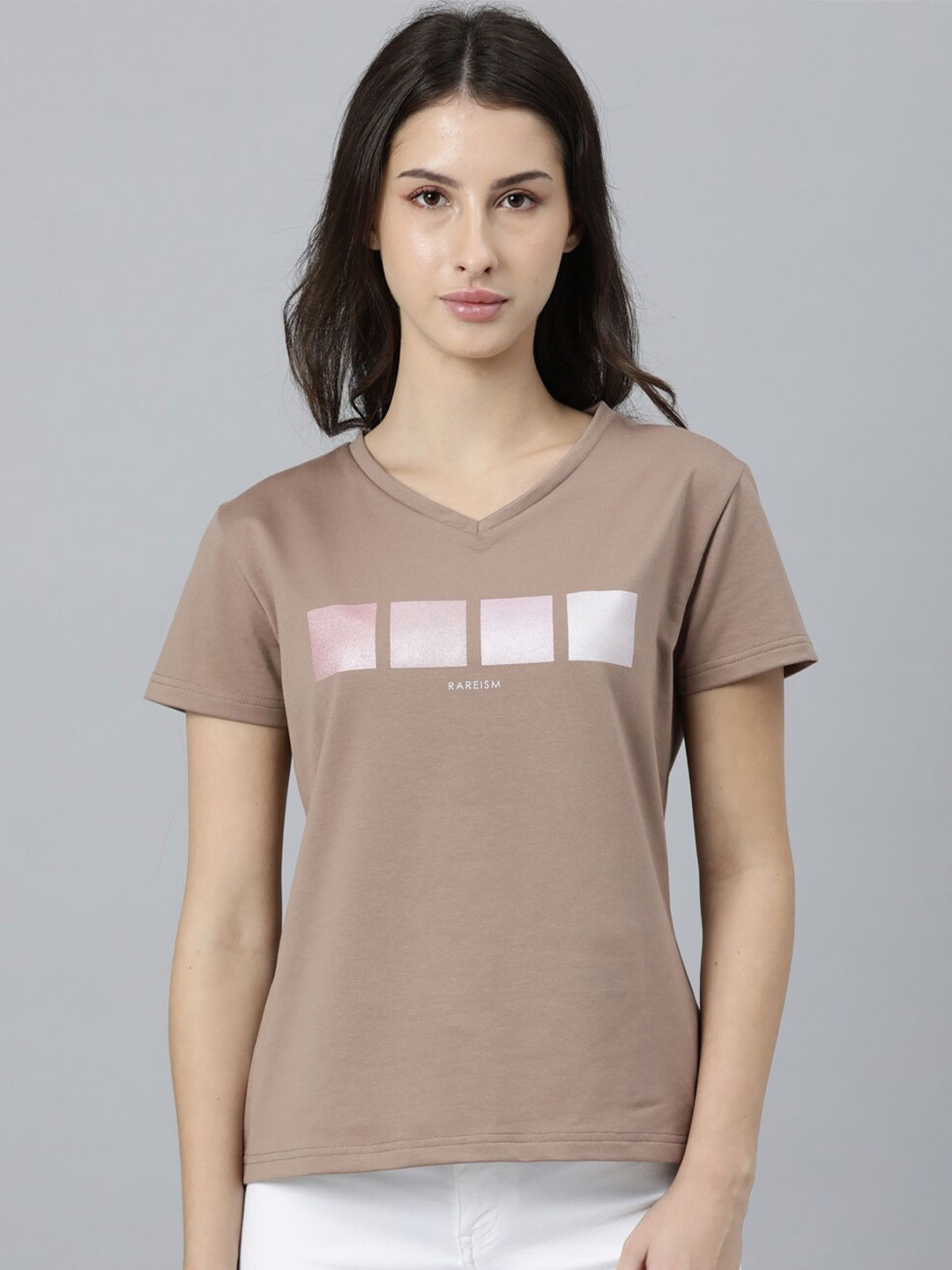 

RAREISM Women Peach-Coloured Printed V-Neck Applique T-shirt