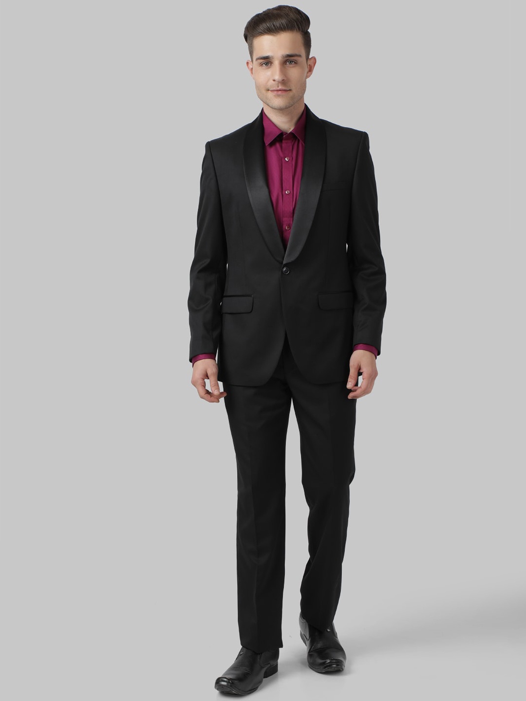 

Park Avenue Men Black Solid Single-Breasted Formal Suit