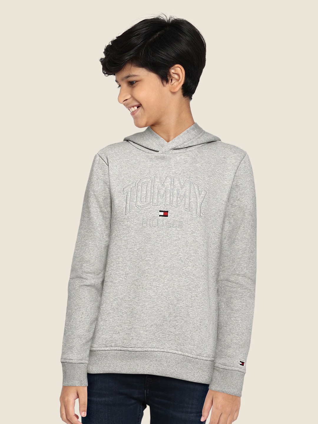 

Tommy Hilfiger Boys Grey BB TOMMY LOGO Applique Hooded Sweatshirt