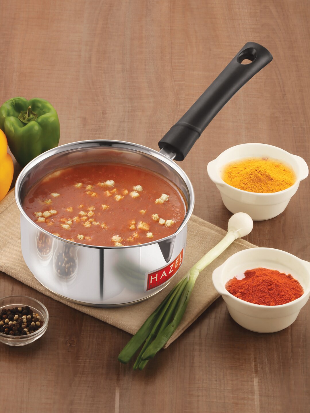 

HAZEL Silver-Toned & Black Solid Stainless Saucepan 1650 ML