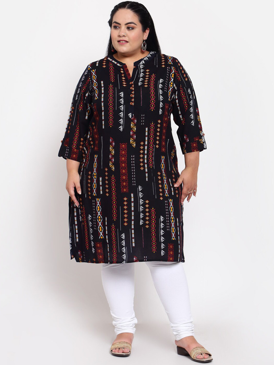 

plusS Women Black & Red Geometric Printed Straight Kurta