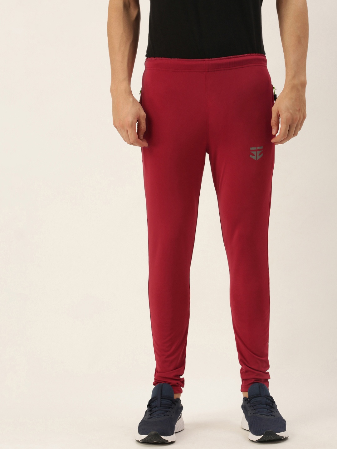 

Sports52 wear Men Maroon Slim Fit Solid Joggers