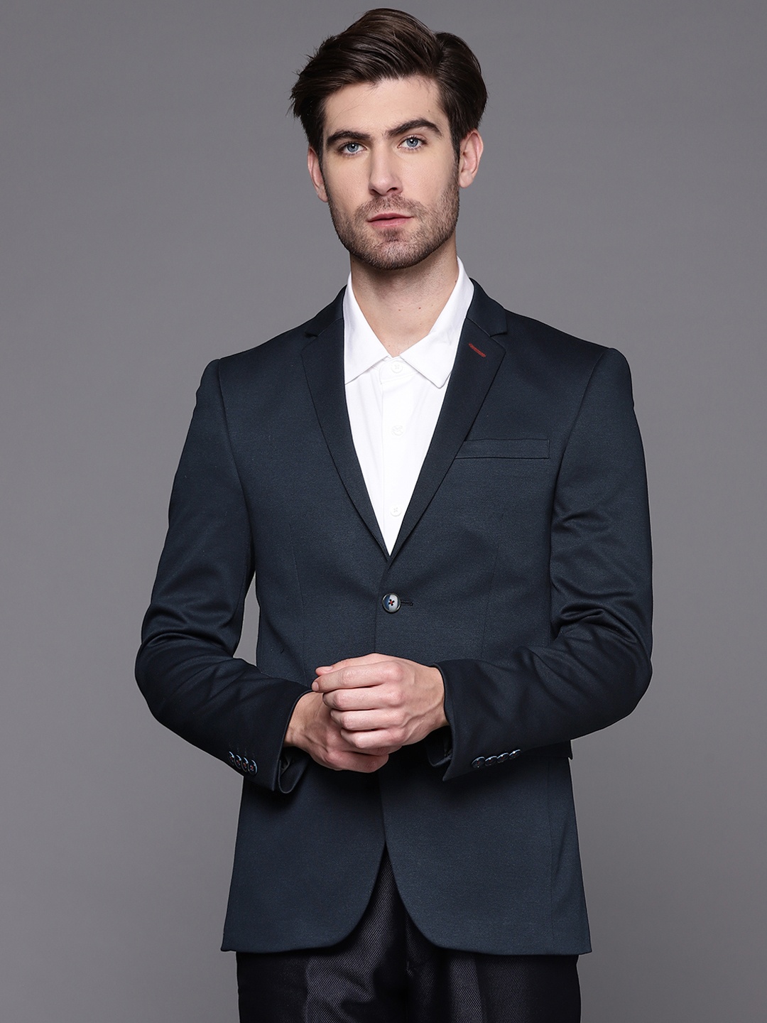 

Manu Men Navy Blue Solid Single Breasted Casual Blazer
