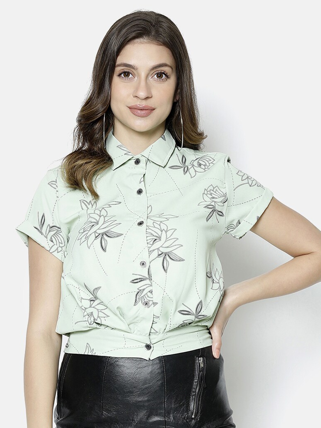 

V2 Value & Variety Sea Green Floral Shirt Style Crop Top