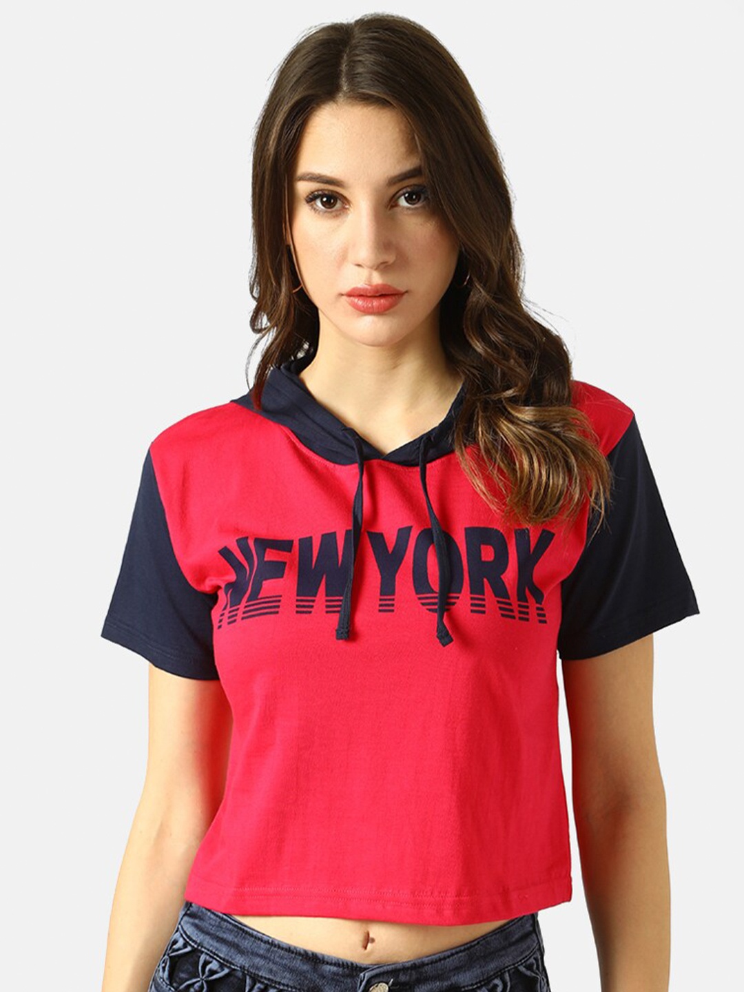 

V2 Value & Variety Pink & Navy Blue Colourblocked Regular Crop Top