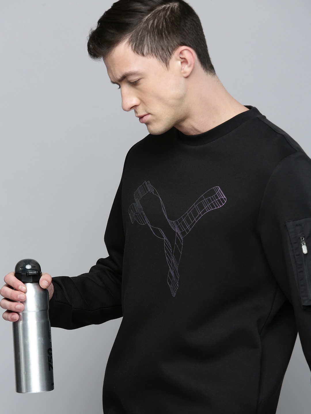 

Puma Men Black Avenir Crew DK Brand Logo Printed Sweatshirt