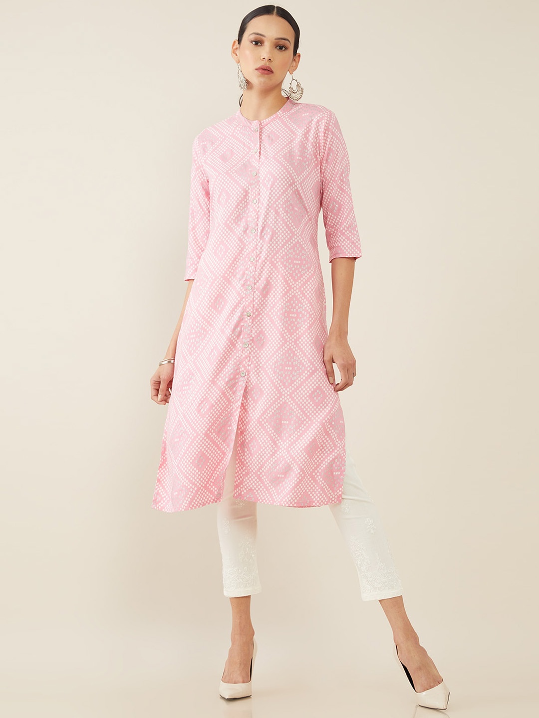 

Soch Women Pink & White Geometric Printed Kurta