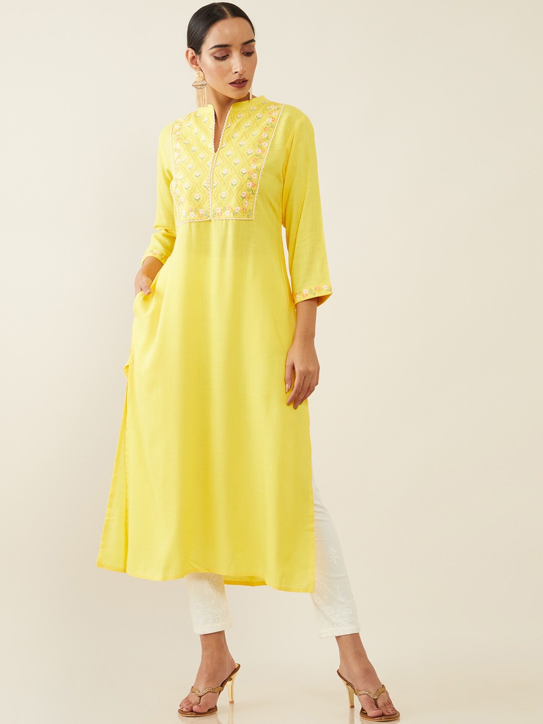 

Soch Women Yellow Floral Embroidered Thread Work Kurta