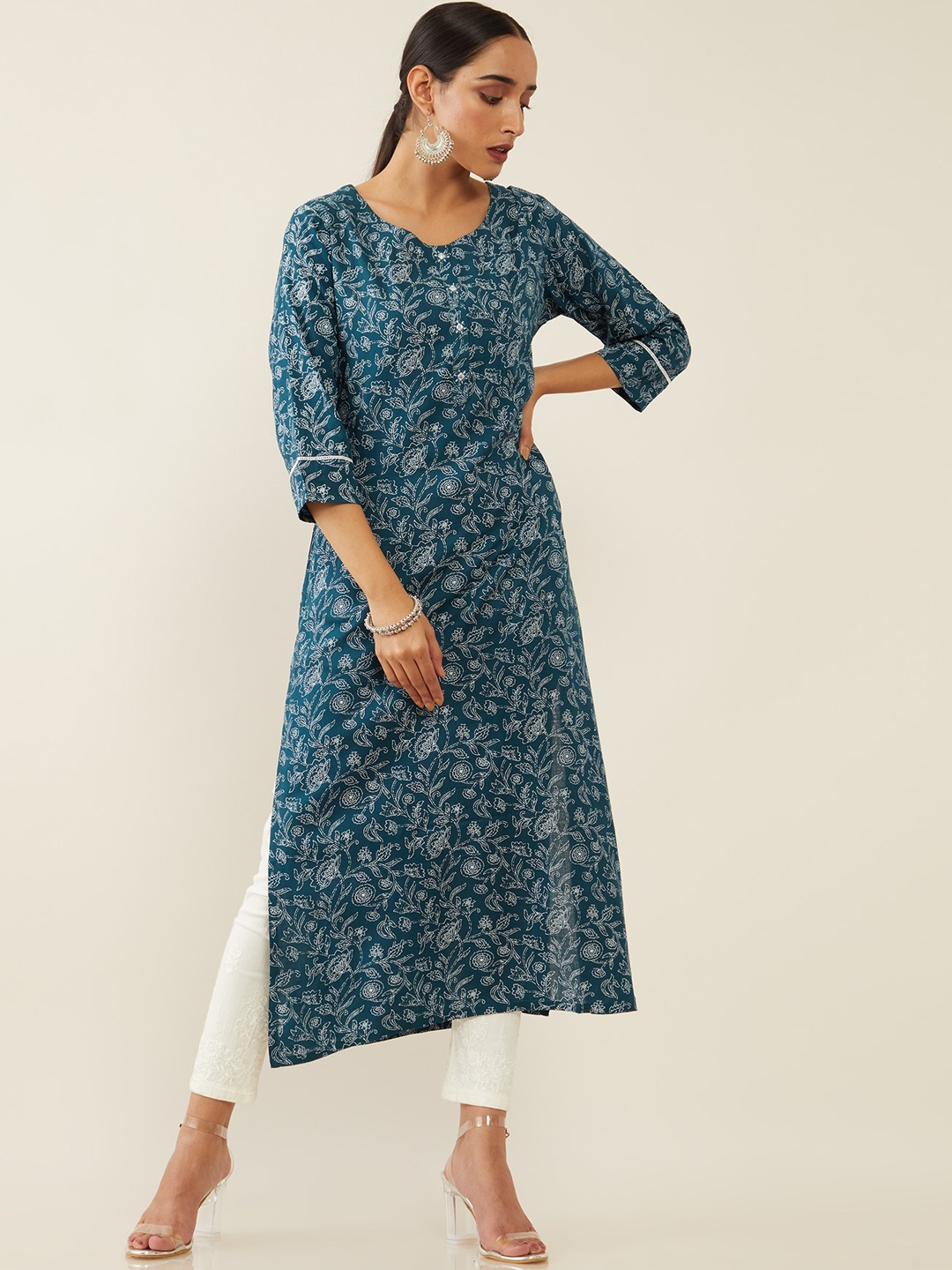 

Soch Women Blue & White Ethnic Motifs Printed Kurta