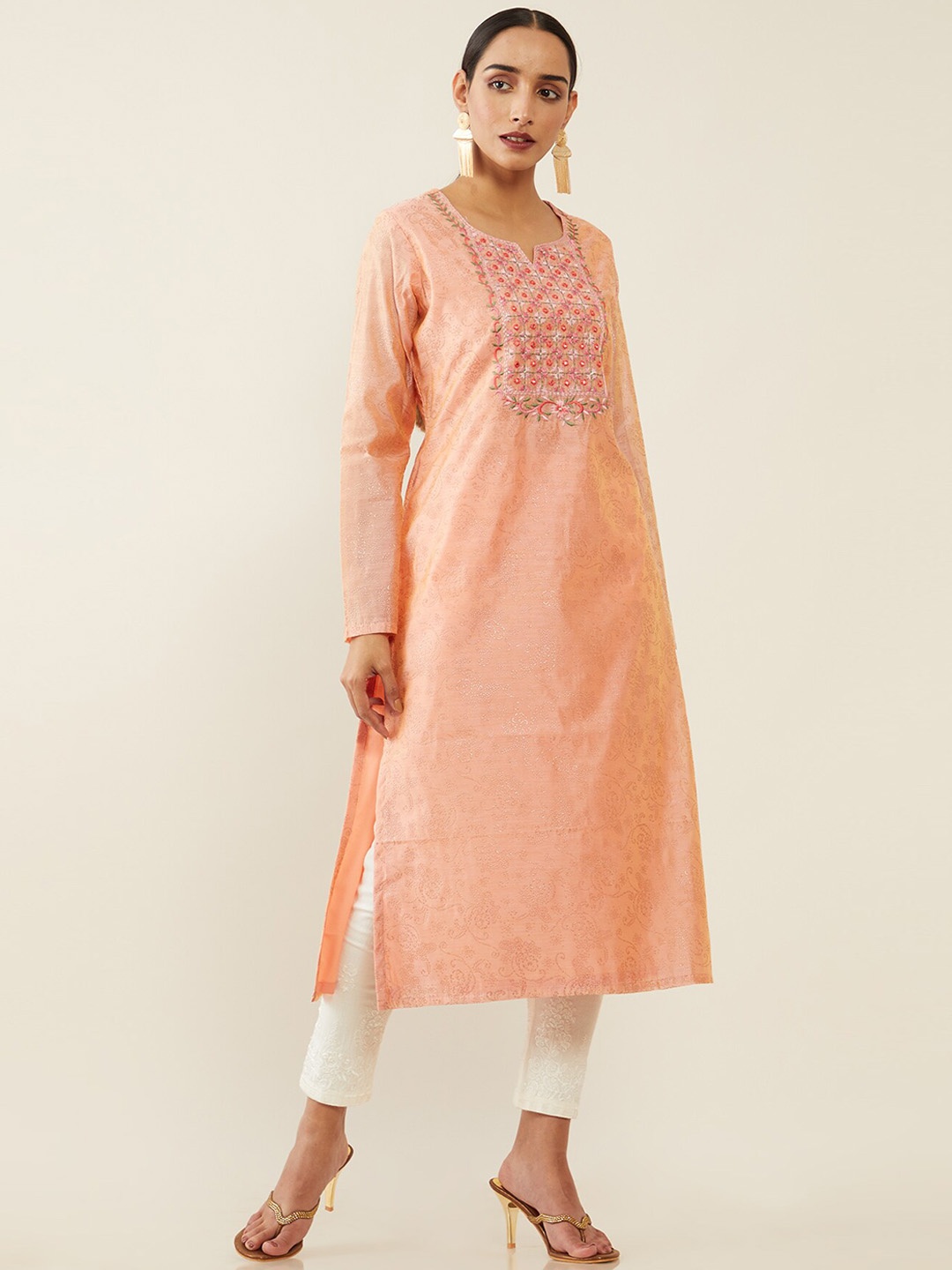 

Soch Women Peach-Coloured Embellished Thread Work Chanderi Silk Chanderi Silk Kurta