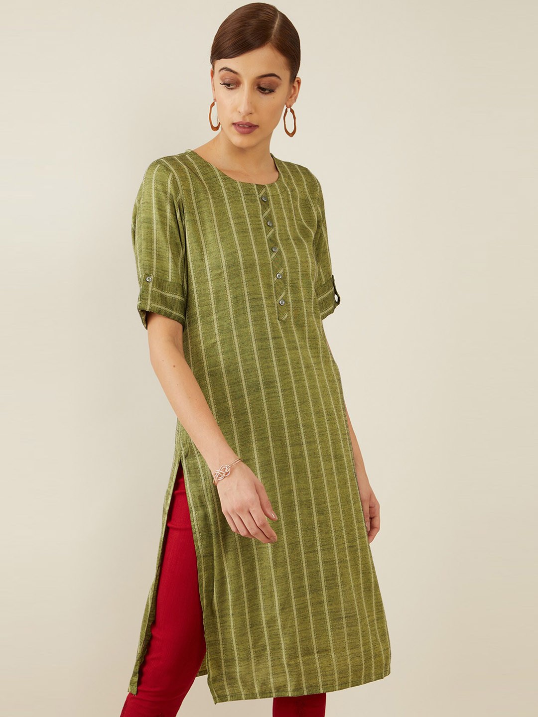 

Soch Women Green & Beige Striped Straight Kurta