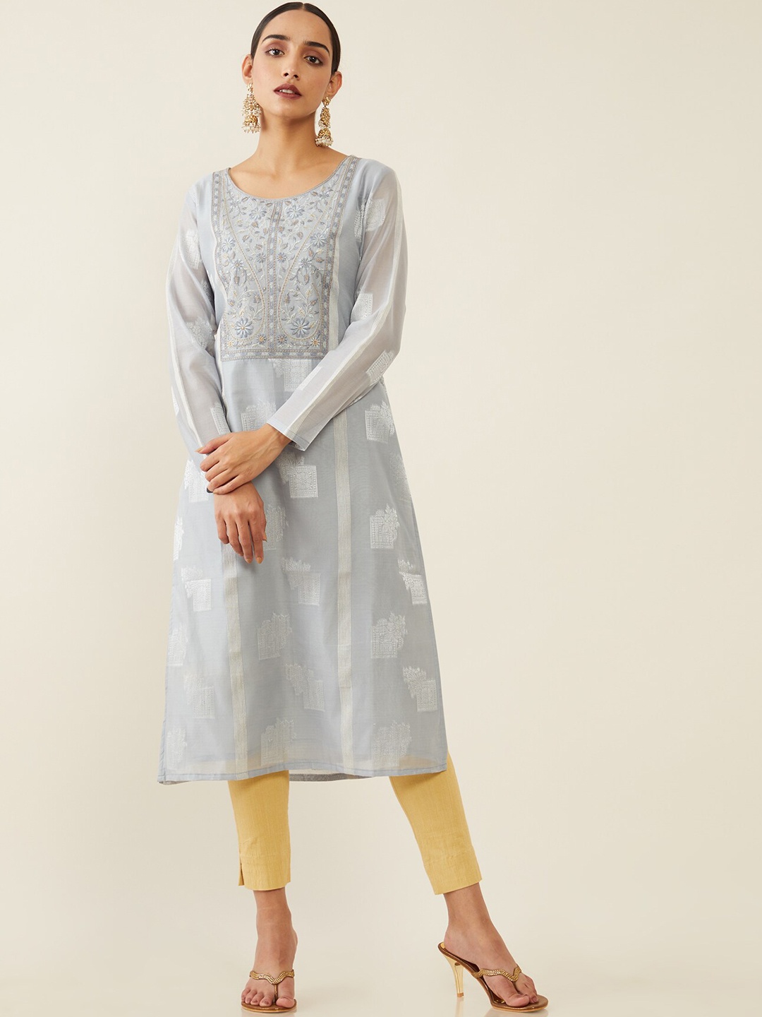 

Soch Women Grey Yoke Embroidered Chanderi Silk Kurta