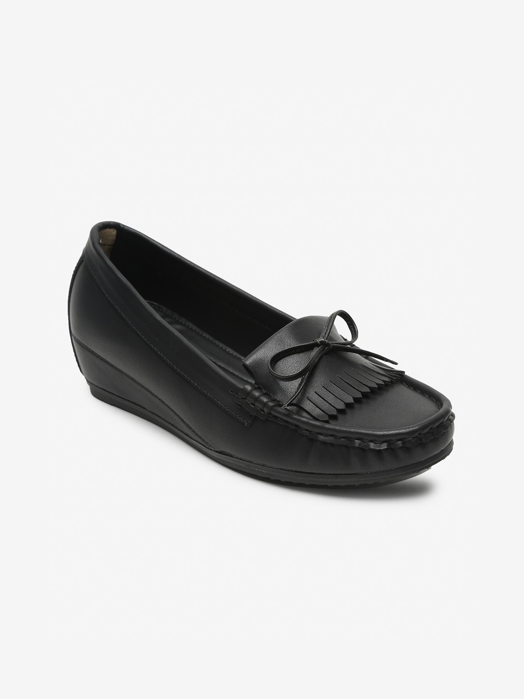 

Flat n Heels Women Black Textured Loafers