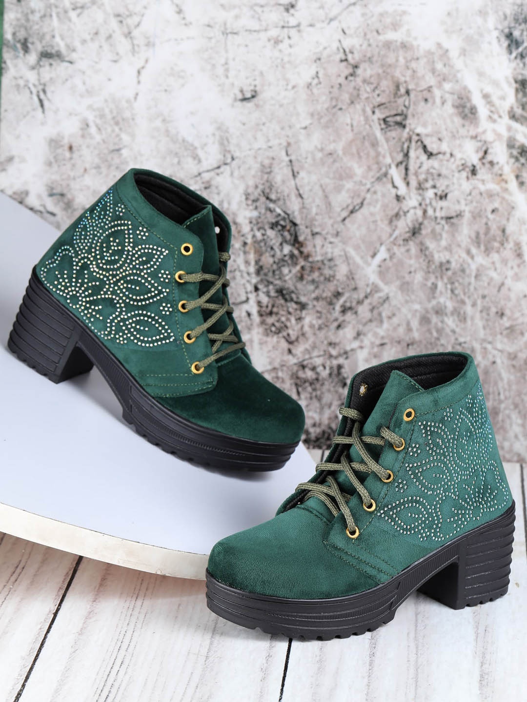 

LONDON STEPS Green Suede Platform Heeled Boots