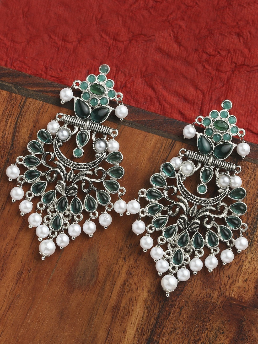 

OOMPH Silver-Toned Floral Chandbalis Earrings
