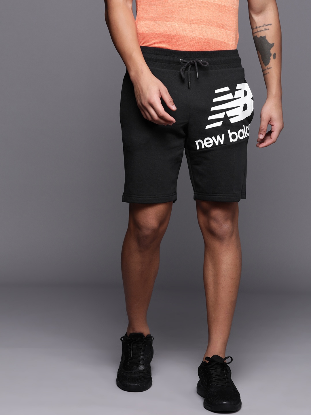 

New Balance Men Brand Logo Printed High-Rise Sports Shorts, Black