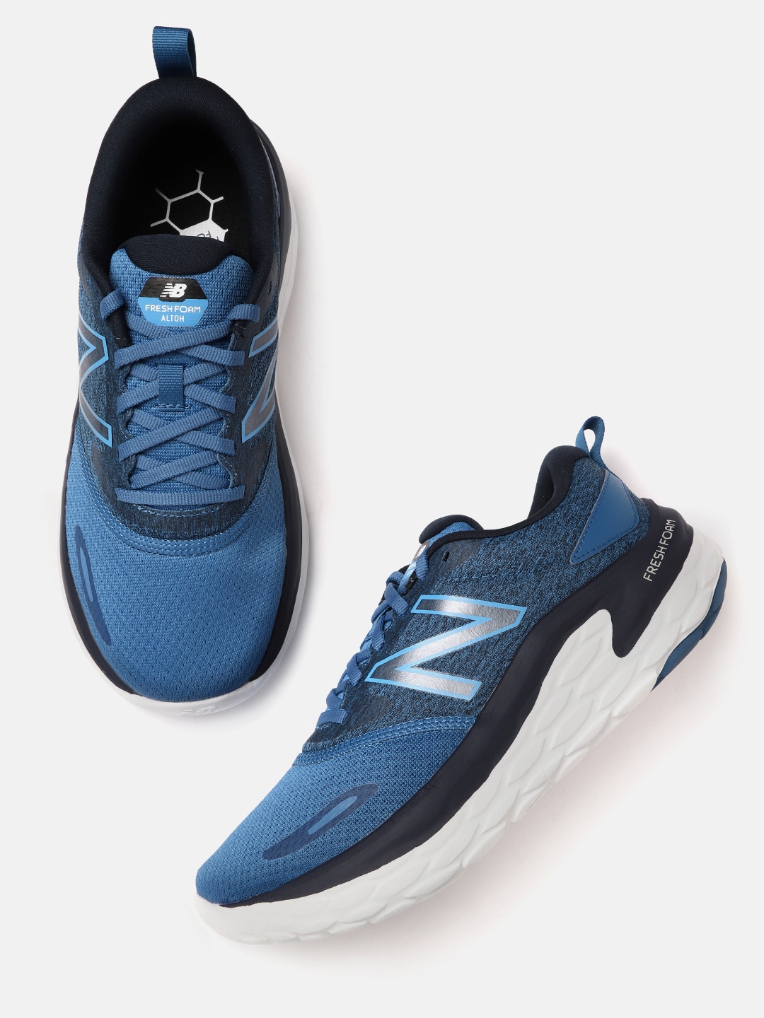 

New Balance Men Teal Blue Fresh Foam ALTOH Woven Design Running Shoes