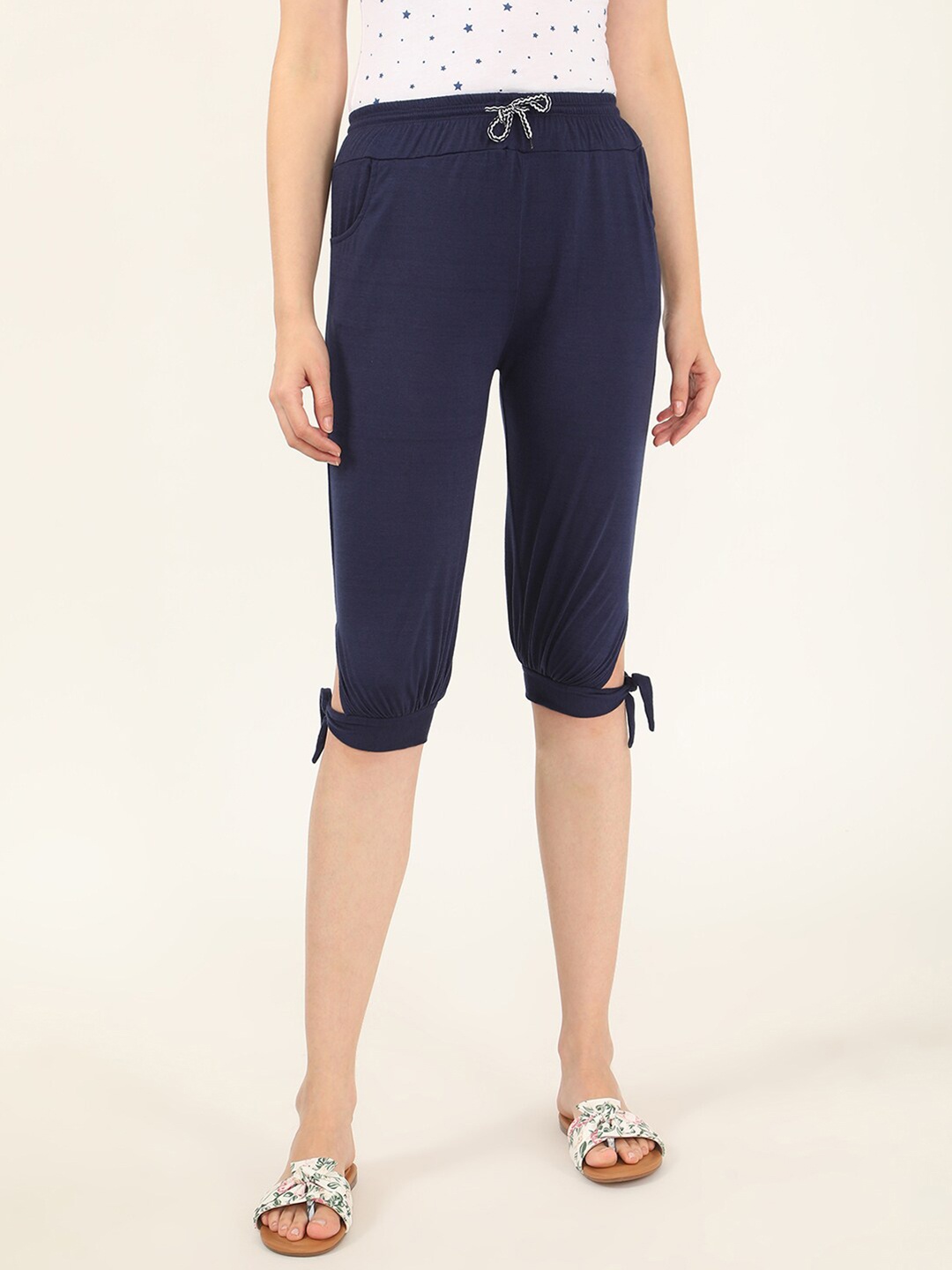 

V2 Value & Variety Women Navy Blue Capris