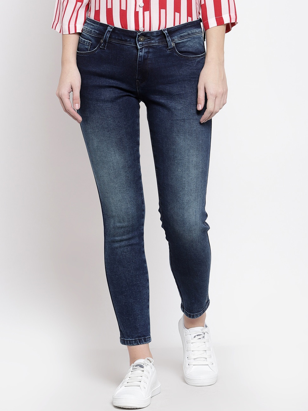 

Pepe Jeans Women Blue Light Fade Jeans