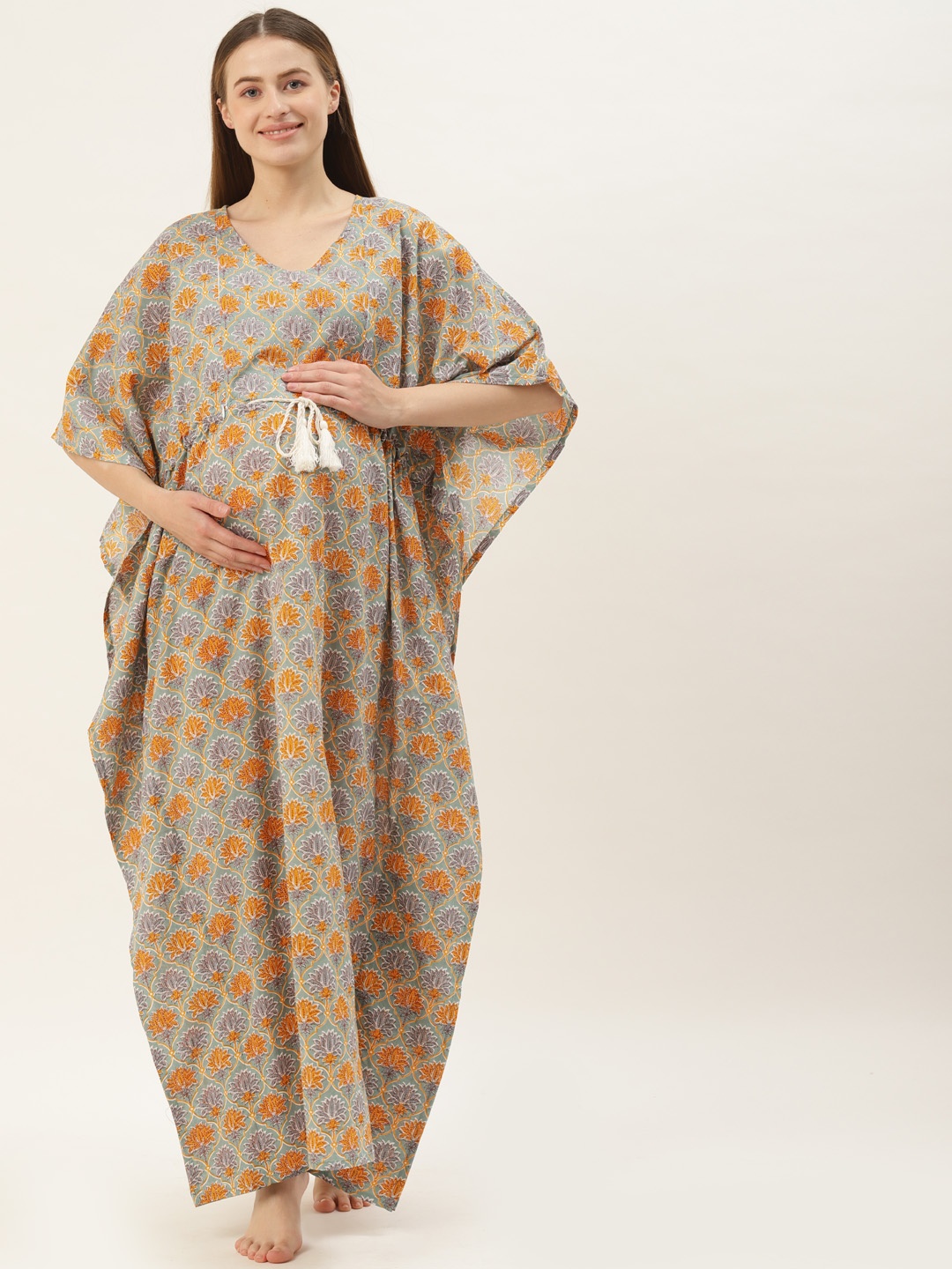 

Ikk Kudi by Seerat Grey Printed Pure Cotton Maternity & Nursing Kaftan Maxi Nightdress