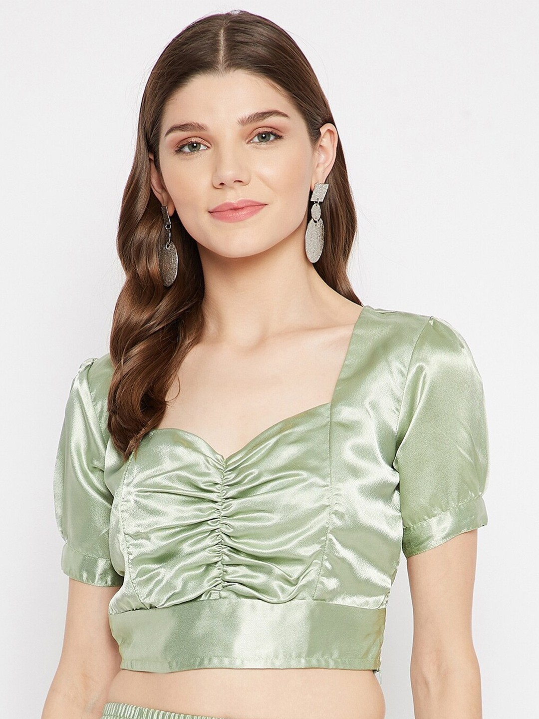 

U&F Green Sweetheart Neck Satin Fitted Crop Top