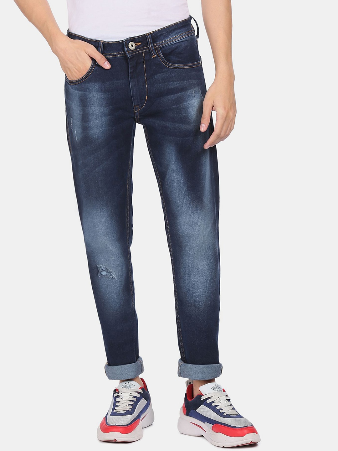 

Flying Machine Men Blue Slim Fit Low Distress Light Fade Stretchable Jeans