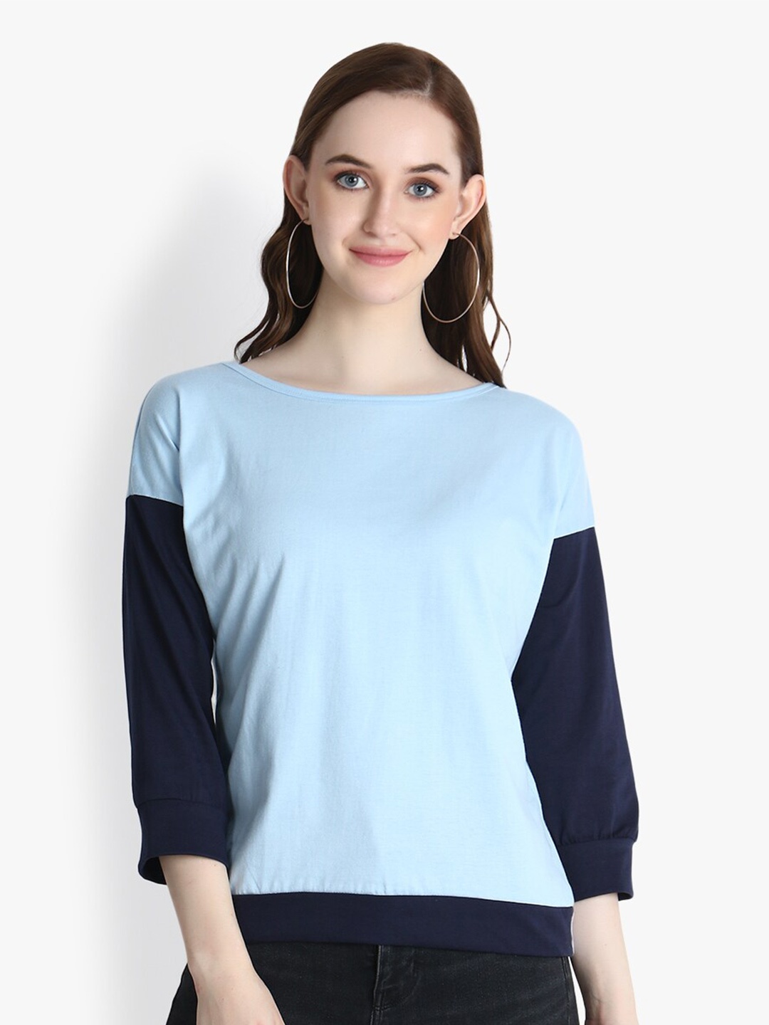 

OM SAI LATEST CREATION Turquoise Blue Colourblocked Extended Sleeves Regular Top