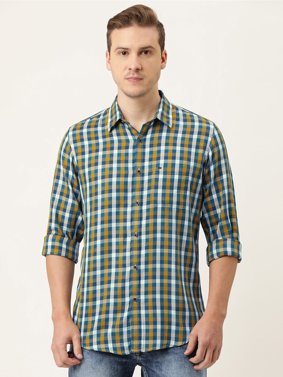 

Peter England Casuals Men Blue Slim Fit Checked Pure Cotton Casual Shirt
