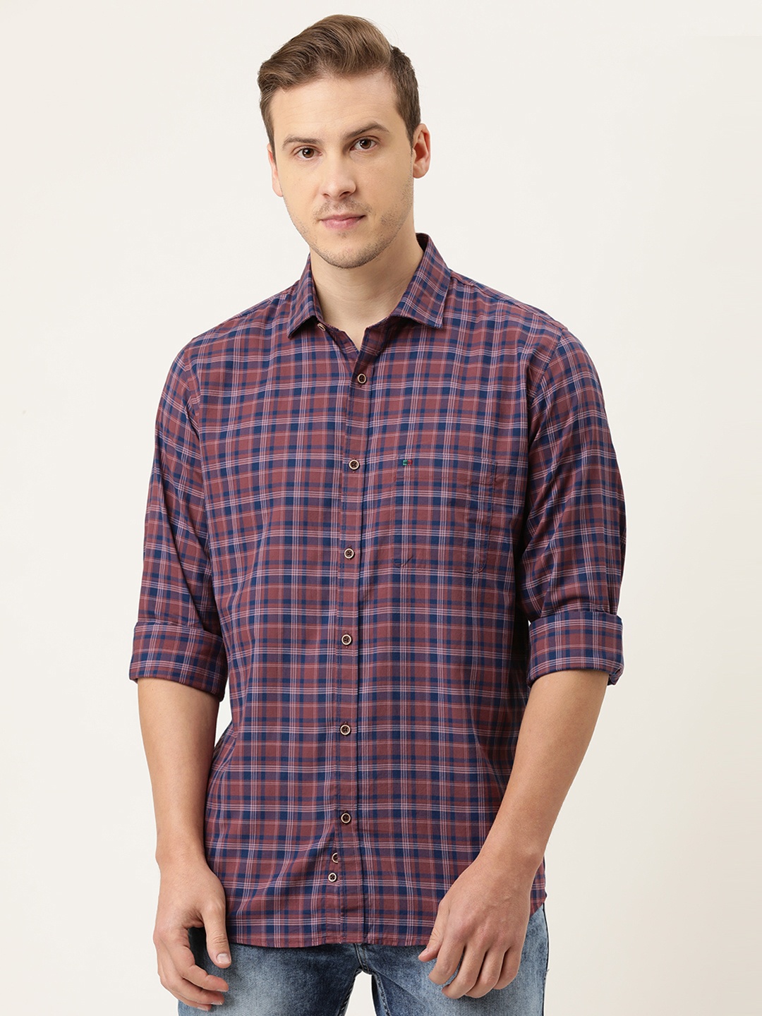 

Peter England Casuals Men Brown Slim Fit Checked Pure Cotton Casual Shirt