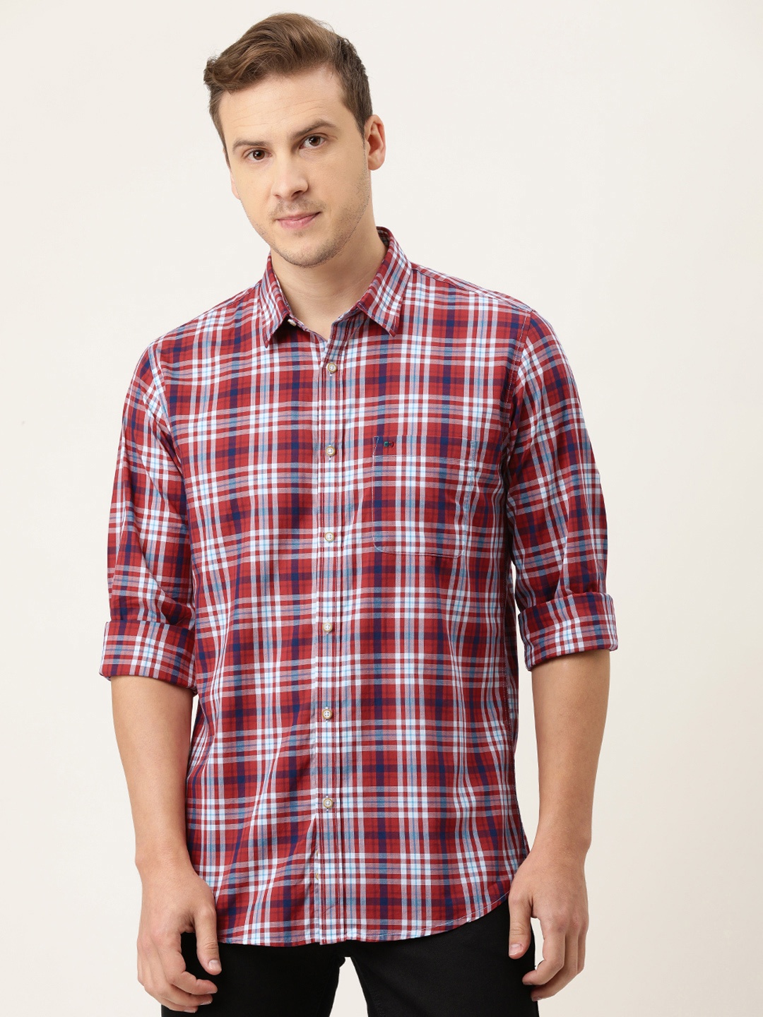 

Peter England Casuals Men Maroon & White Slim Fit Opaque Checked Casual Shirt