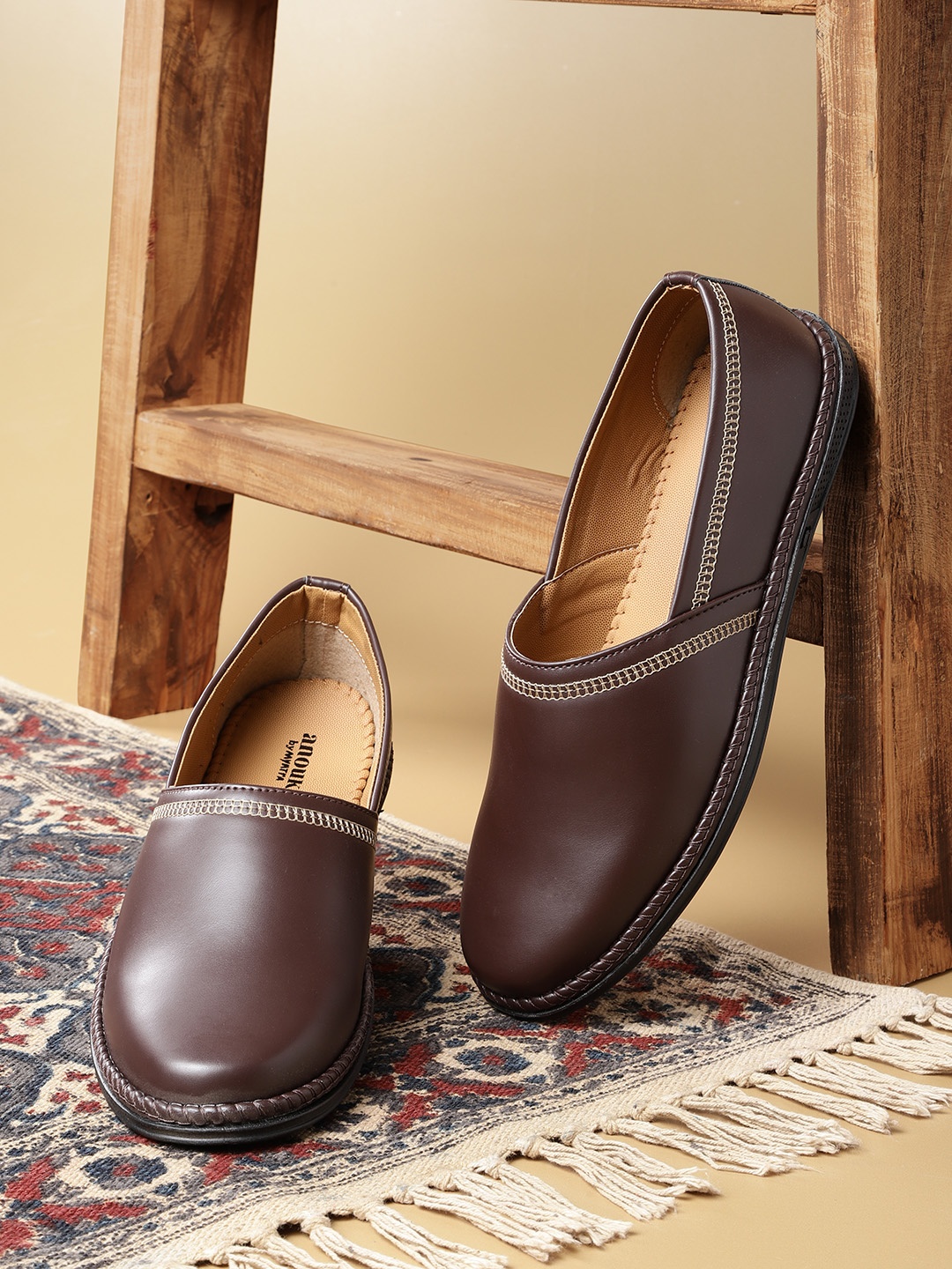 

Anouk Men Coffee Brown Solid Slip-On Sneakers