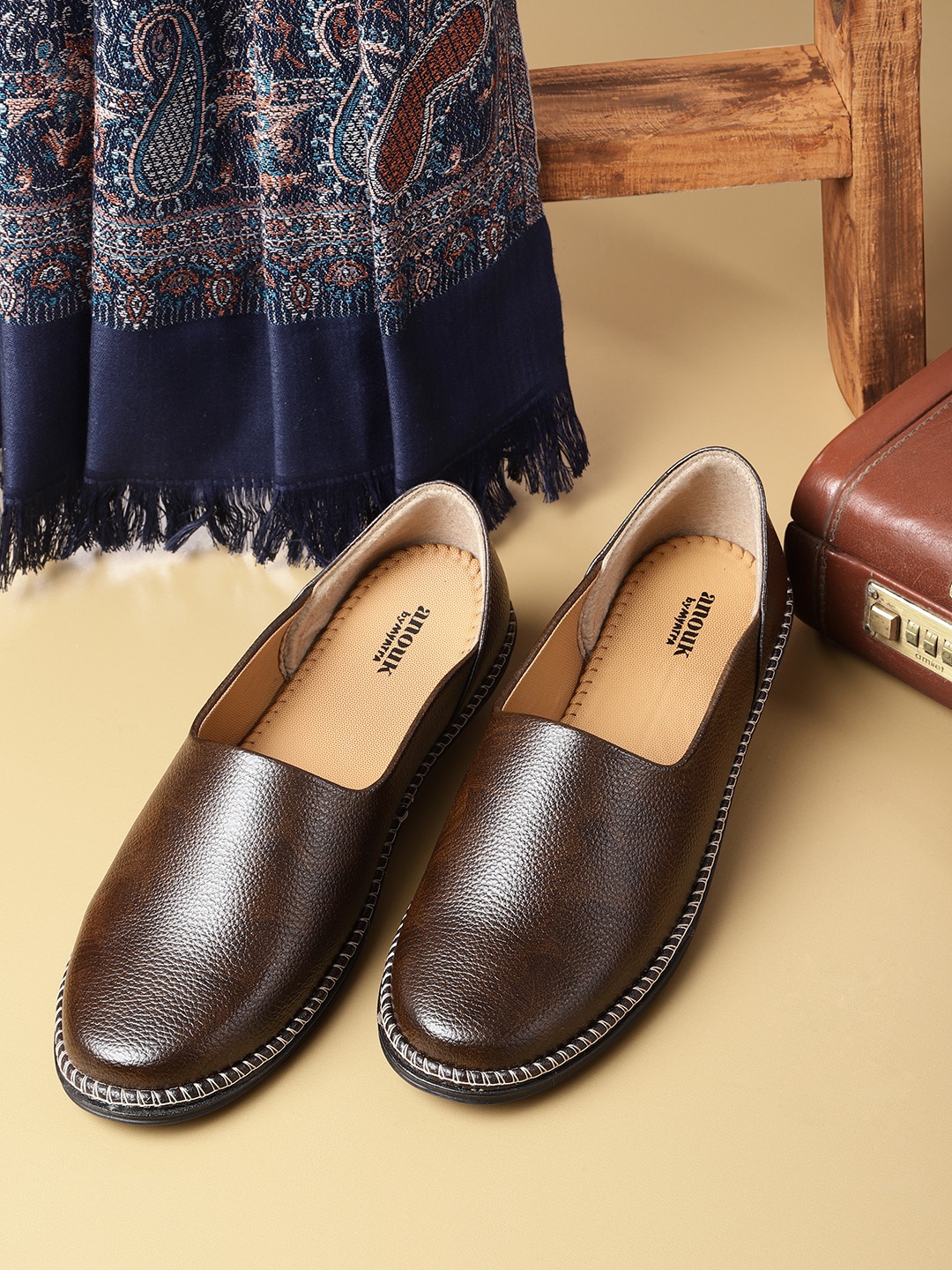 

Anouk Men Coffee Brown Solid Slip-Ons