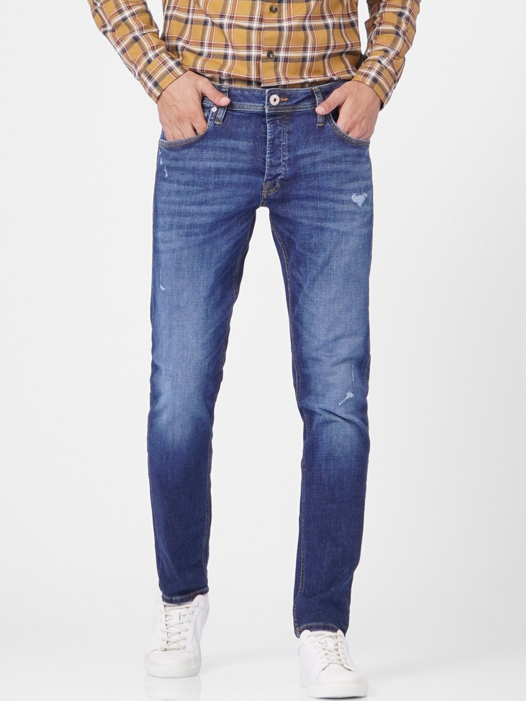 

Jack & Jones Men Blue Low-Rise Mildly Distressed Heavy Fade Jeans