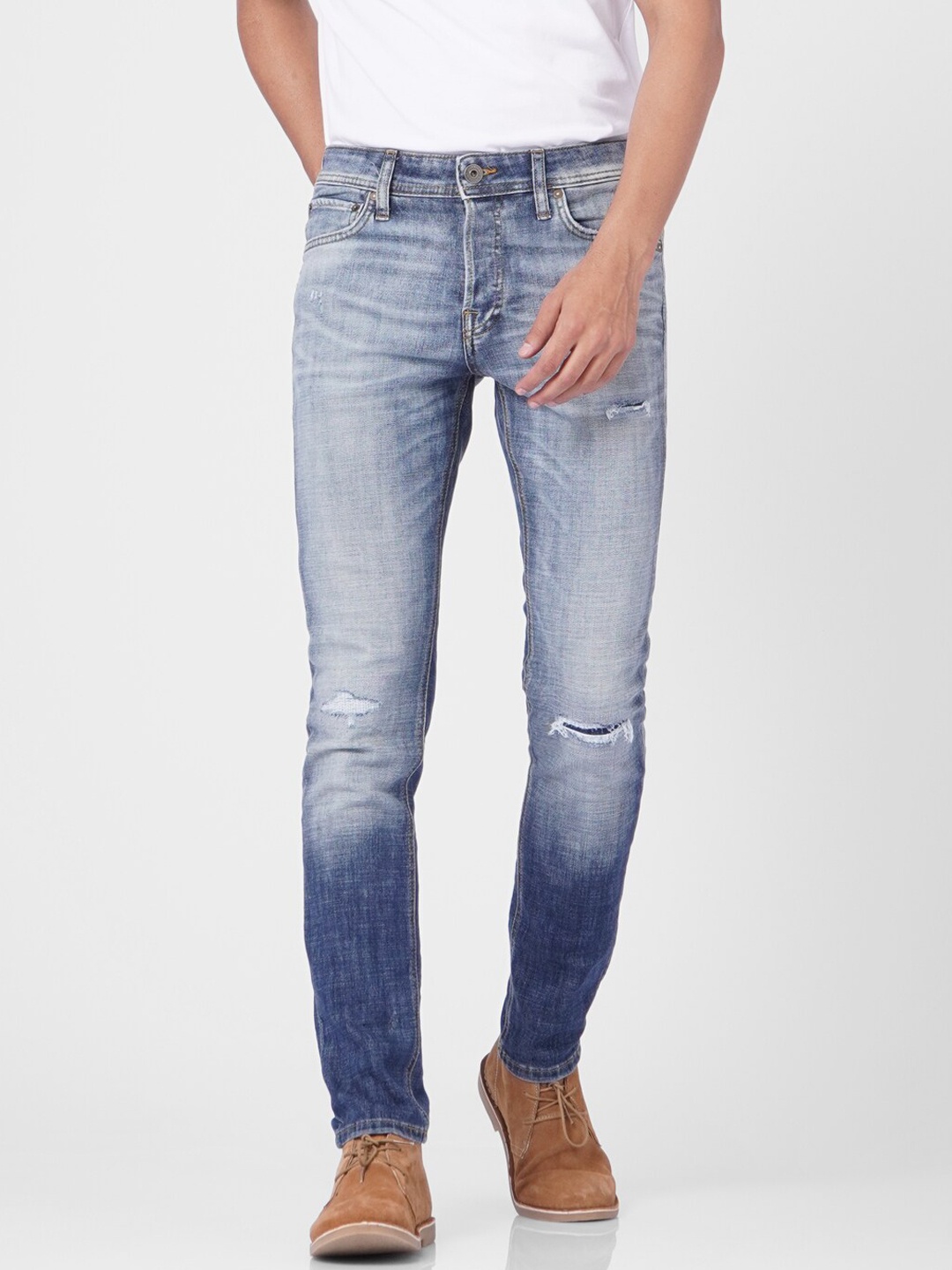 

Jack & Jones Men Blue Low-Rise Mildly Distressed Heavy Fade Jeans