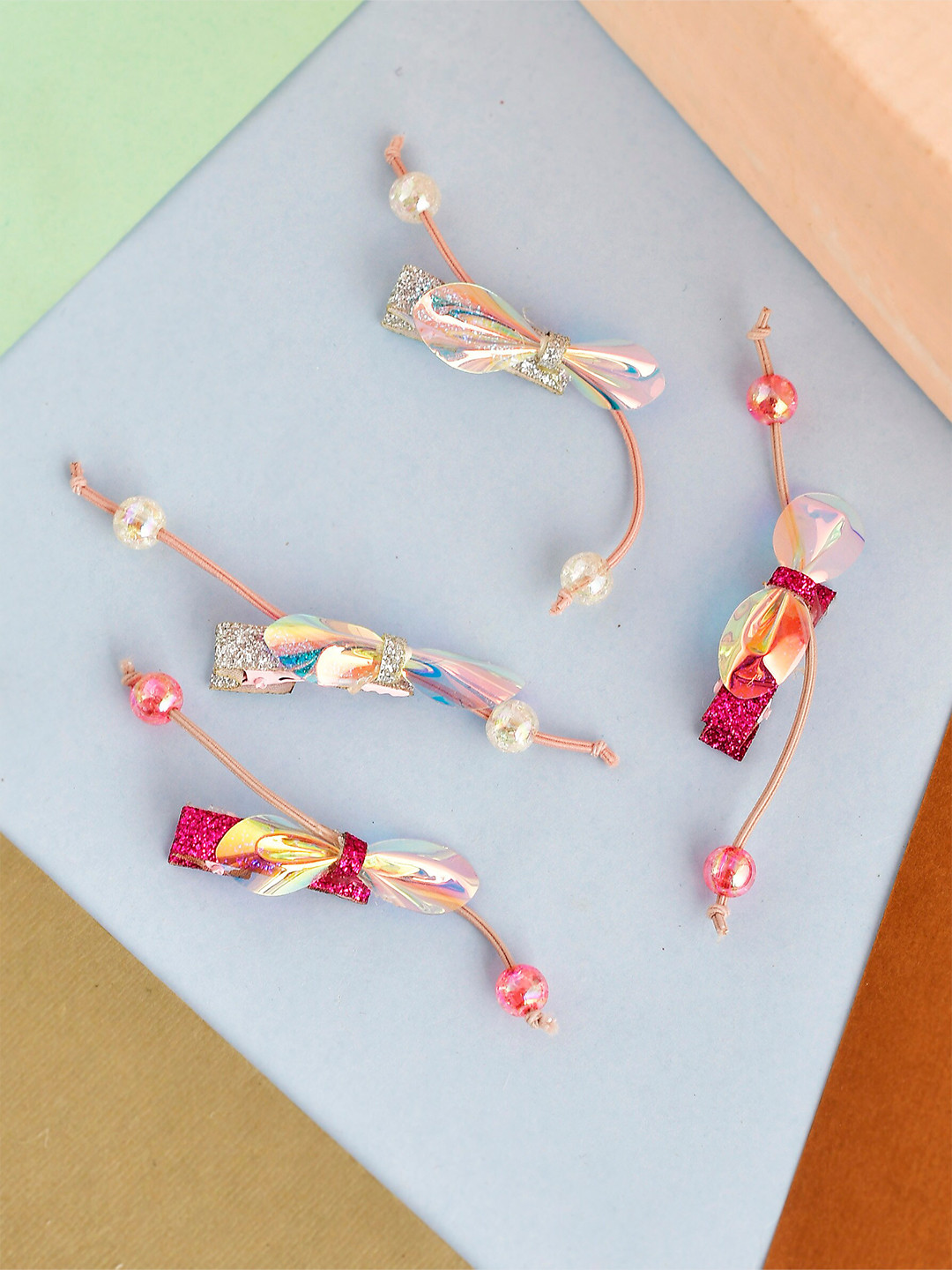 

Silvermerc Designs Girls Peach-Coloured & Red Set of 4 Embellished Alligator Hair Clip
