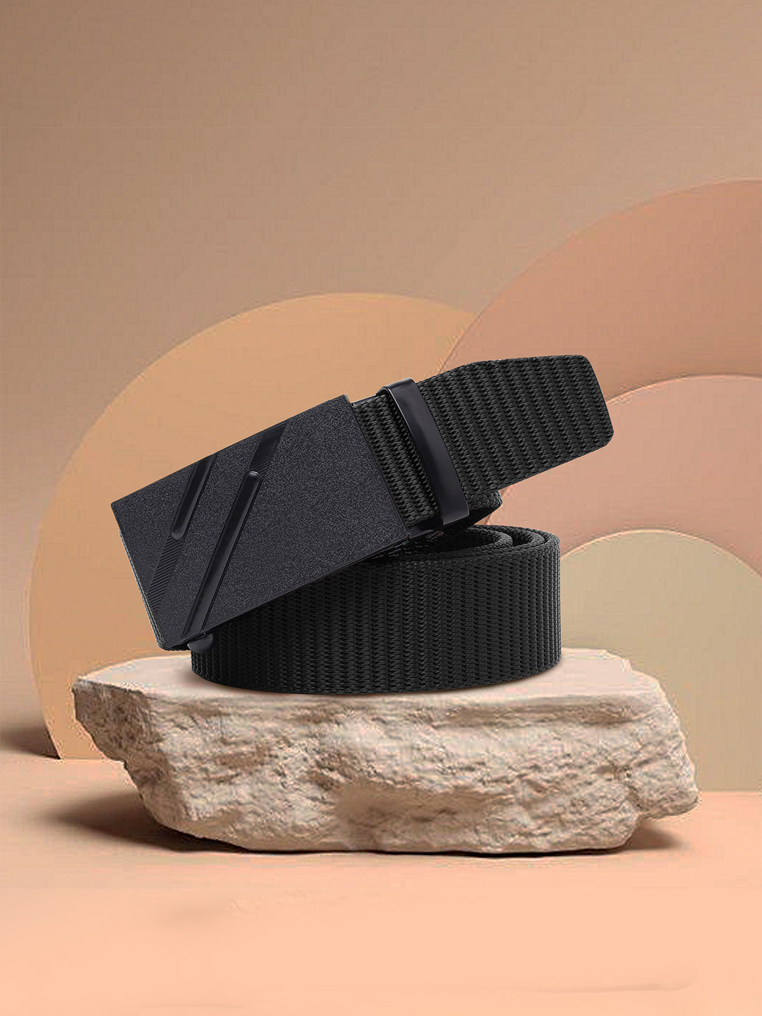 

Kastner Men Black Textured Belt