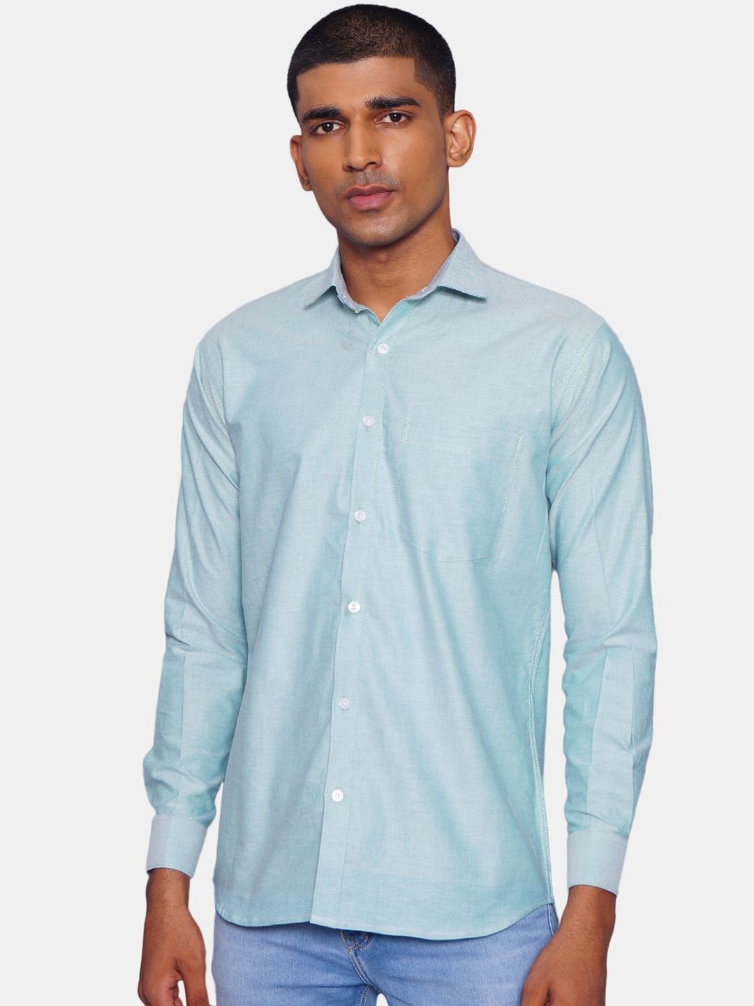 

Wintage Men Green Opaque Pure Cotton Casual Shirt