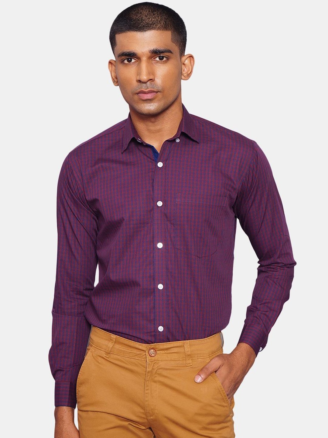 

Wintage Men Maroon & Navy Blue Micro Checks Opaque Pure Cotton Casual Shirt