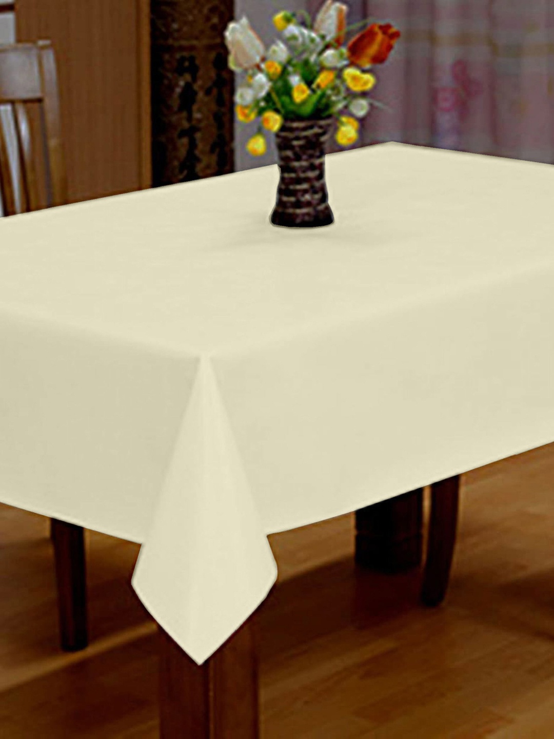 

Lushomes Off White Classic Solid Cotton 4 Seater Dining Table Cloth