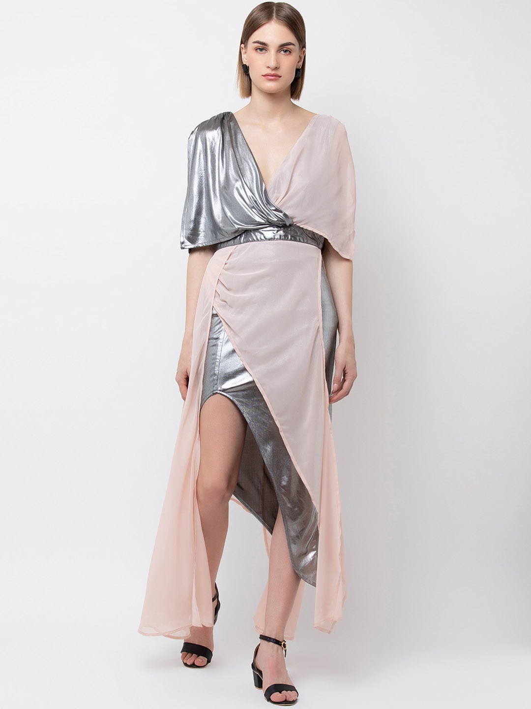 

DODO & MOA Women Silver-Toned & Pink Colourblocked V-neck Maxi Dress