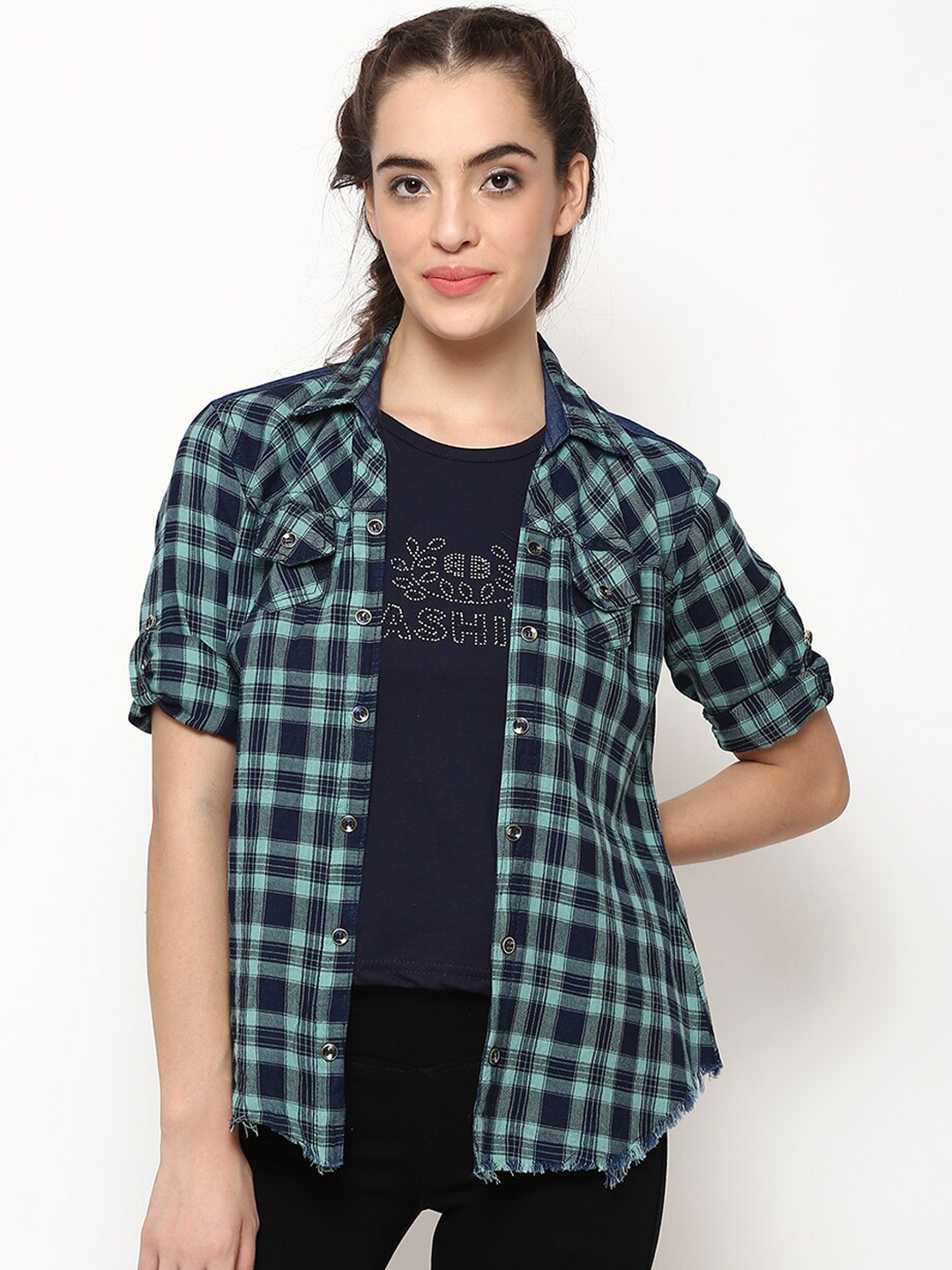 

V2 Value & Variety Women Green Checked Casual Shirt