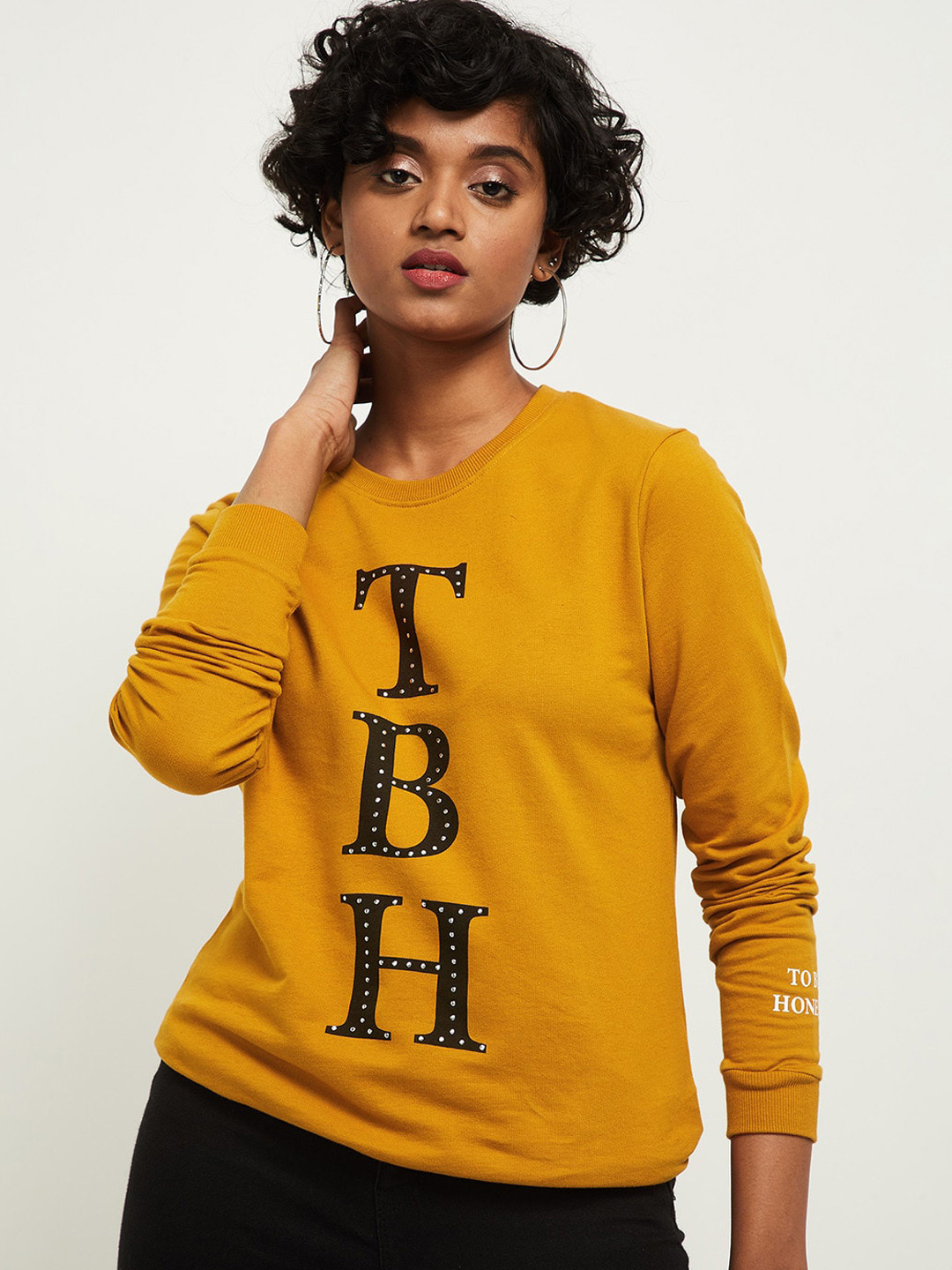 

max Women Mustard Printed Round neck Sweatshirt