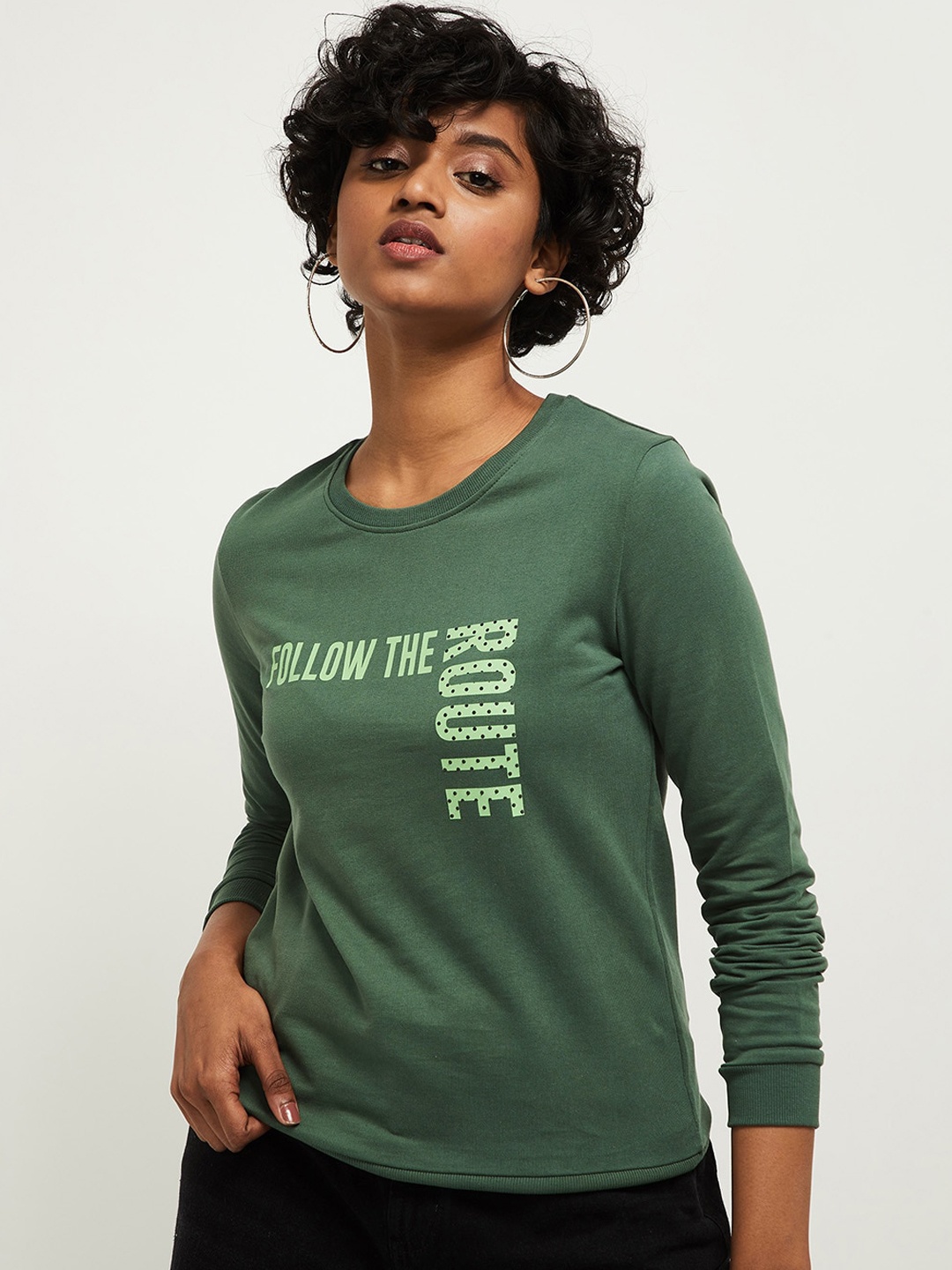 

max Women Green Printed Round Neck Sweatshirt