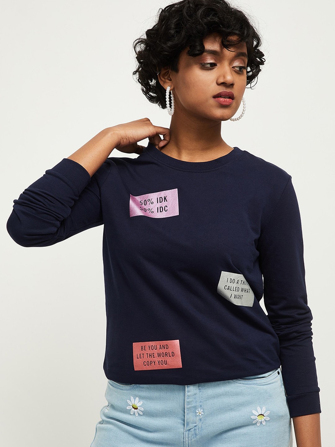 

max Women Navy Blue Round Neck Sweatshirt