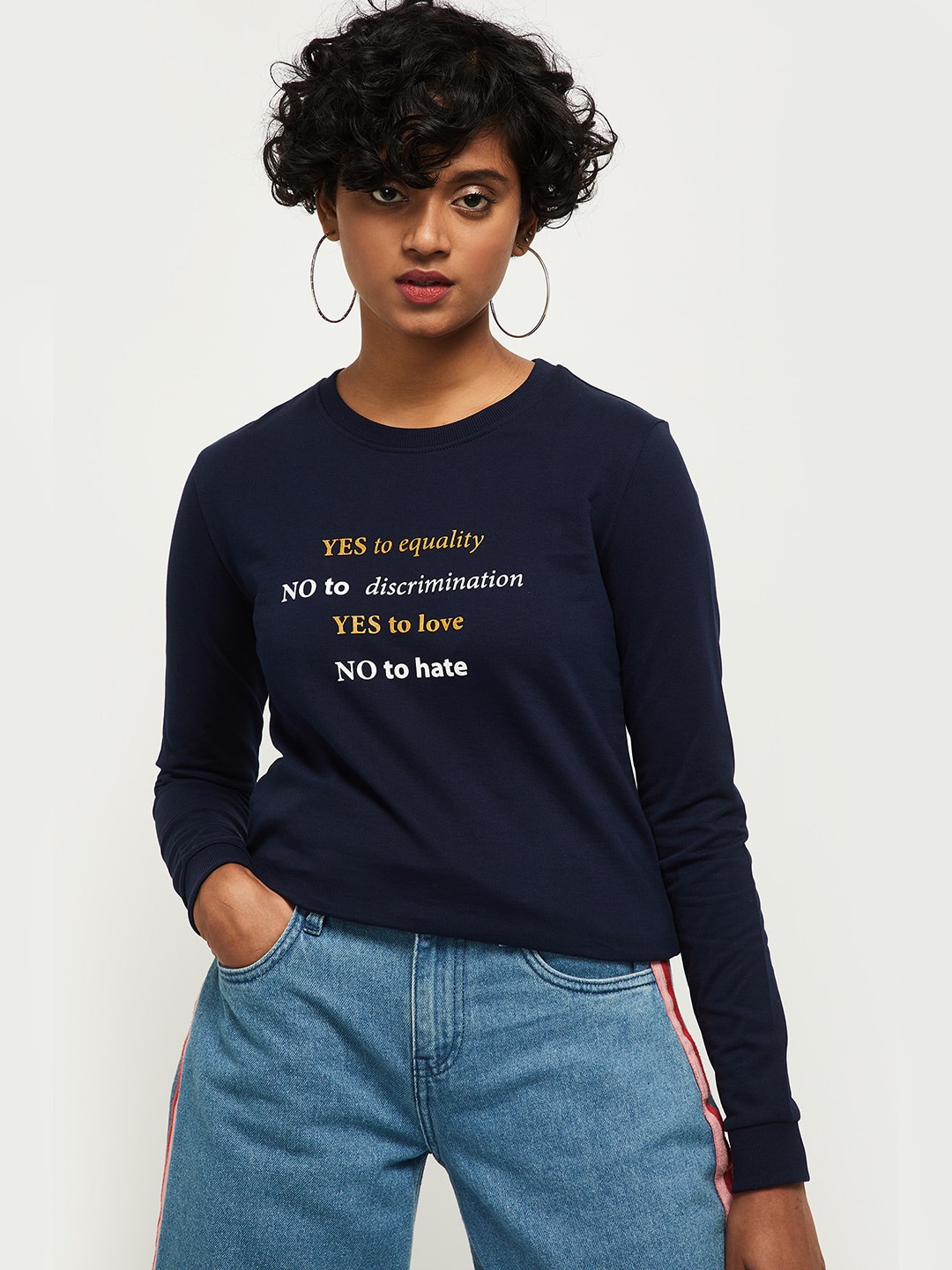 

max Women Navy Blue Printed Round neck Sweatshirt